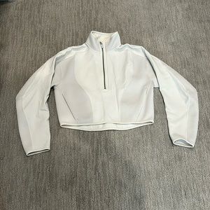 Women’s Lululemon sweatshirt size XS